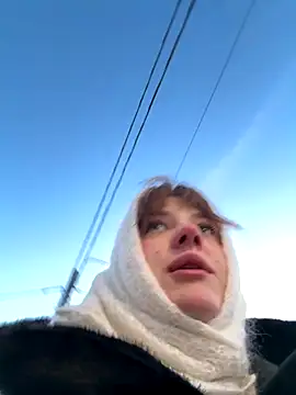 Snapshot of Only_April chatting on January 6, 2026, 6:39 am Only April online show from January 6, 2026, 6:39 am