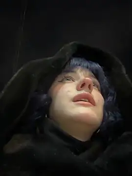 Snapshot of Only_April chatting on January 9, 2026, 4:26 am Only April online show from January 9, 2026, 4:26 am