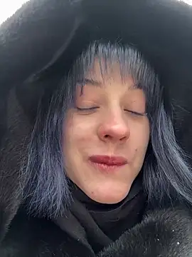 Snapshot of Only_April chatting on January 13, 2026, 9:25 am Only April online show from January 13, 2026, 9:25 am