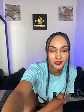 Snapshot of fetish_foot_ chatting on October 8, 2025, 4:37 pm fetish foot online show from October 8, 2025, 4:37 pm