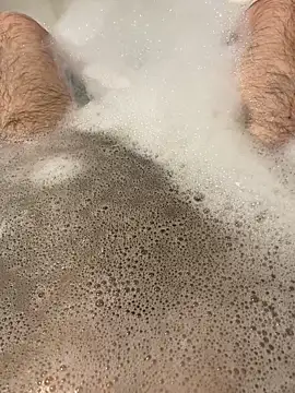 wwwiiilll online show from October 24, 2025, 7:43 pm