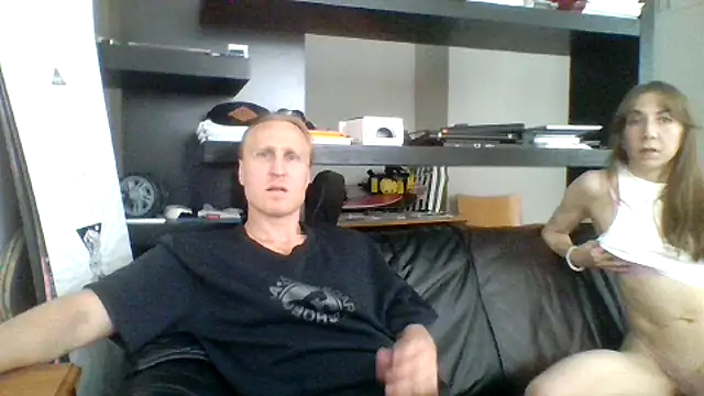 Silverhippo online show from September 19, 2025, 1:01 pm