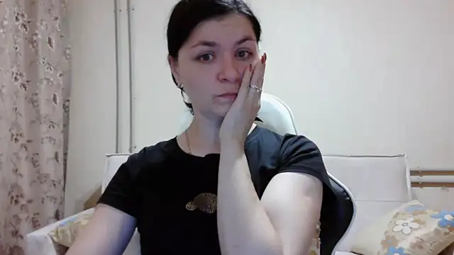 Amanda Soft online show from October 13, 2025, 5:35 pm