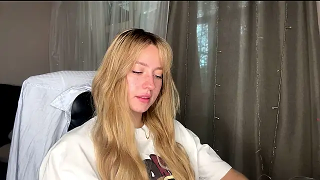 Jetta Corsacami online show from September 20, 2025, 7:42 am