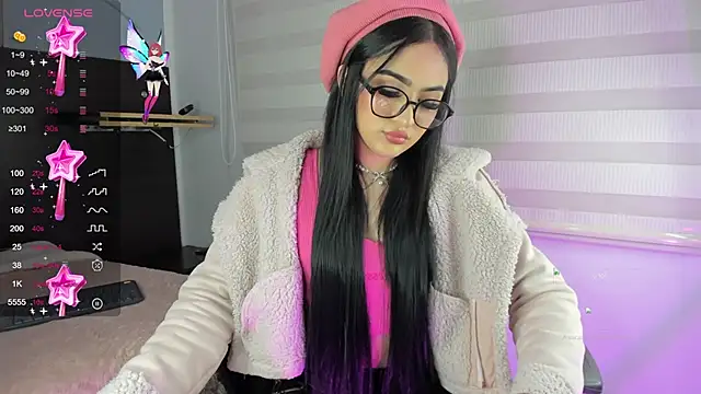 miss  ivyy online show from October 5, 2025, 10:51 pm