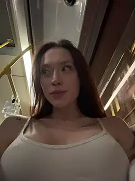 EstaVista online show from October 23, 2025, 6:28 pm