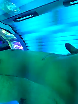 MushroomM1 online show from April 19, 2026, 11:31 am