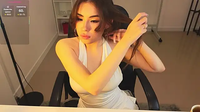 Kisa0 o online show from September 17, 2025, 9:49 pm