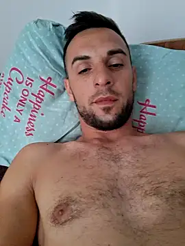 Snapshot of Necunoscutul001 chatting on September 24, 2025, 5:44 am Necunoscutul001 online show from September 24, 2025, 5:44 am