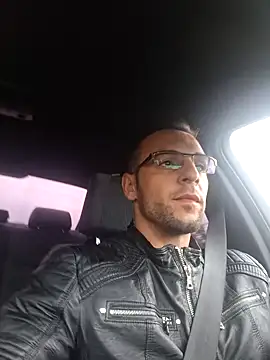 Snapshot of Necunoscutul001 chatting on October 4, 2025, 11:08 am Necunoscutul001 online show from October 4, 2025, 11:08 am