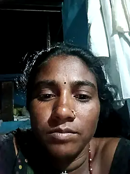 Snapshot of Sapna_hotA chatting on October 24, 2025, 5:42 pm Sapna hotA online show from October 24, 2025, 5:42 pm