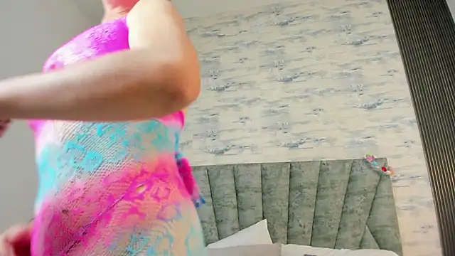 ShanelEvans online show from January 10, 2026, 12:29 pm