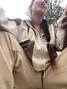 Huong-Ly online show from February 22, 2026, 7:40 am