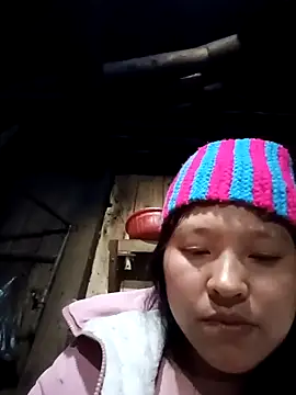 Snapshot of MuiNay chatting on November 20, 2025, 11:54 am MuiNay online show from November 20, 2025, 11:54 am