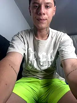 Snapshot of jordan_422 chatting on October 27, 2025, 7:51 pm jordan 422 online show from October 27, 2025, 7:51 pm