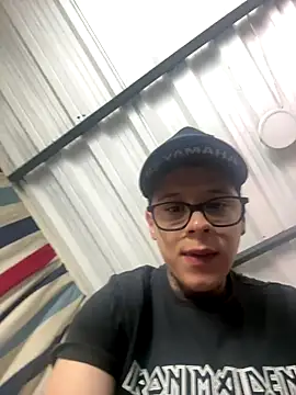 Snapshot of jordan_422 chatting on November 28, 2025, 7:16 pm jordan 422 online show from November 28, 2025, 7:16 pm