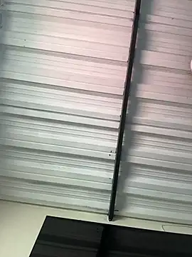 jordan 422 online show from December 19, 2025, 7:54 pm