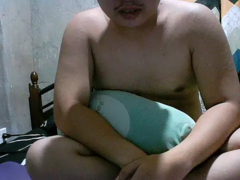 alhex gay26 online show from April 26, 2026, 2:15 pm