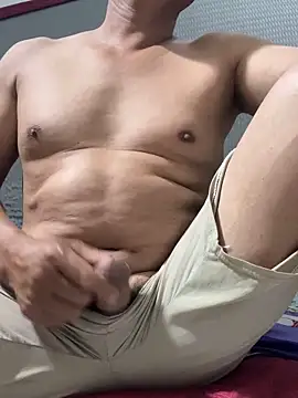 hotboy2x online show from May 31, 2026, 10:33 am