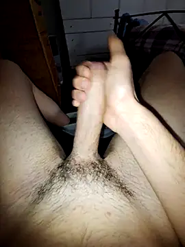 zenus00 online show from October 25, 2025, 4:46 pm