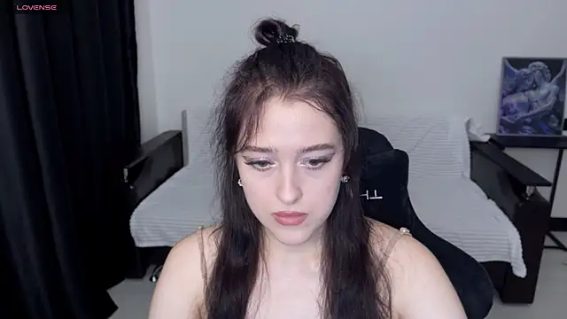 Snapshot of Sunshine_J chatting on October 9, 2025, 1:42 pm Sunshine J online show from October 9, 2025, 1:42 pm