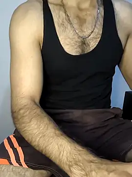 yazin199 online show from September 23, 2025, 9:51 pm