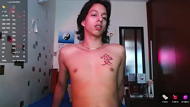 DannyPhantom555 online show from October 15, 2025, 4:51 pm