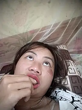 Dung-Thao19 online show from October 26, 2025, 8:59 pm