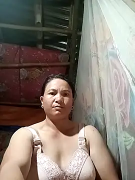 Love-Mama33 online show from September 11, 2025, 10:48 am