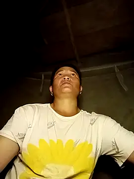 Love-Mama33 online show from September 12, 2025, 12:49 pm