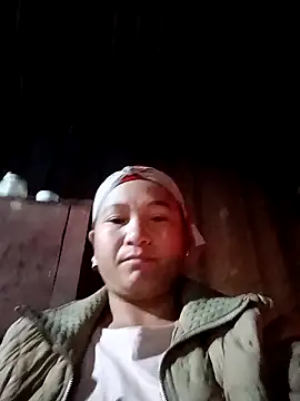 Love-Mama33 online show from December 2, 2025, 10:38 pm