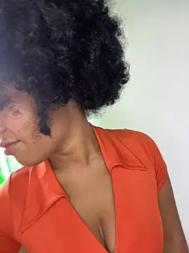 delaylacruz online show from November 29, 2025, 9:18 pm