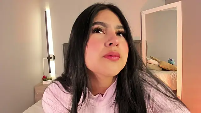 Emma  clark  online show from January 13, 2026, 12:54 pm