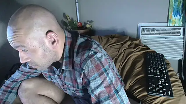 Snapshot of LeeCox chatting on January 12, 2025, 10:02 am LeeCox online show from January 12, 2025, 10:02 am