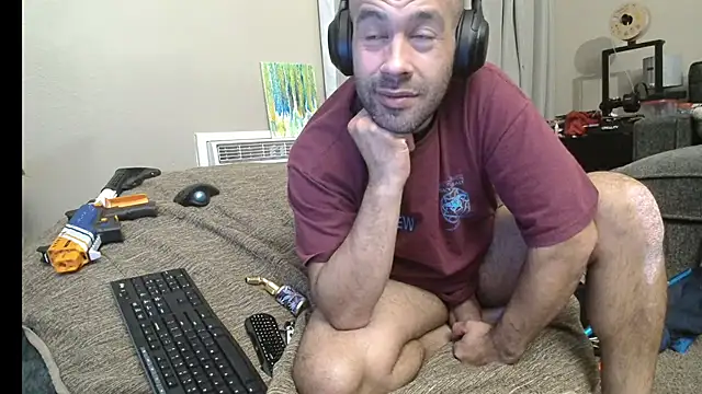 Snapshot of LeeCox chatting on January 22, 2025, 11:56 am LeeCox online show from January 22, 2025, 11:56 am