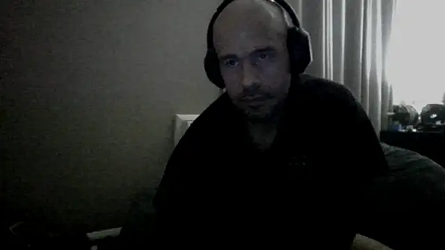 Snapshot of LeeCox chatting on March 6, 2025, 12:30 pm LeeCox online show from March 6, 2025, 12:30 pm