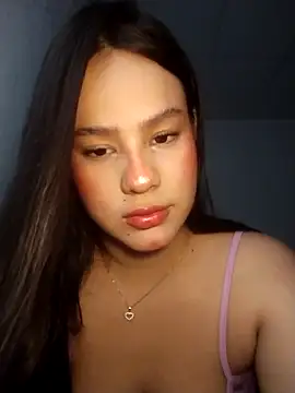 Snapshot of karoline_d chatting on September 12, 2025, 3:39 am karoline d online show from September 12, 2025, 3:39 am