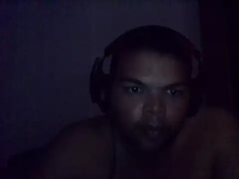 lucascarvalho88 online show from May 12, 2026, 11:24 pm