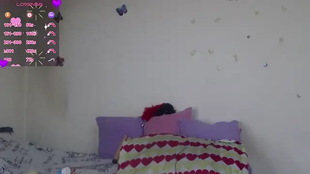Snapshot of evangeline_lover chatting on July 23, 2026, 1:53 pm evangeline lover online show from July 23, 2026, 1:53 pm