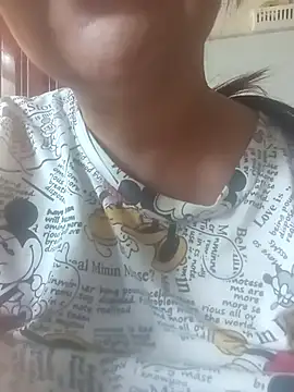 tany90 online show from February 19, 2026, 4:14 pm