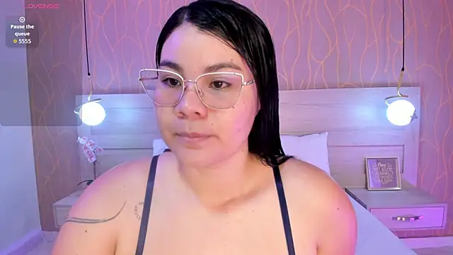 Snapshot of bumyrose chatting on June 19, 2026, 12:09 pm bumyrose online show from June 19, 2026, 12:09 pm