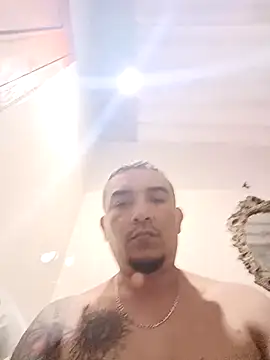 Snapshot of SecurePlanet9 chatting on February 13, 2026, 2:40 am SecurePlanet9 online show from February 13, 2026, 2:40 am