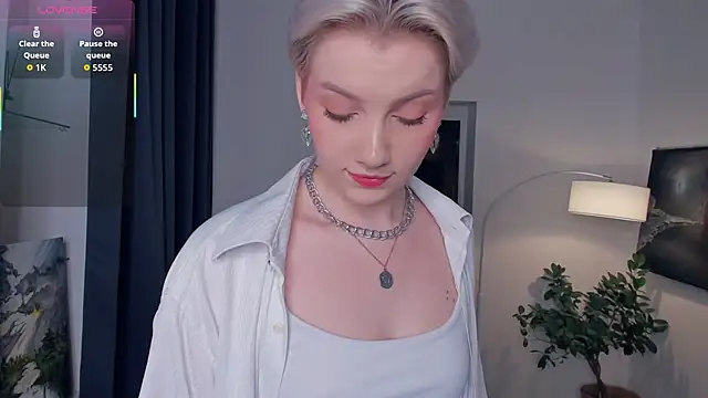 OdelynaAsp online show from November 6, 2025, 12:28 pm