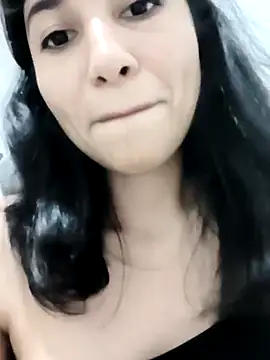 melii02 online show from October 12, 2025, 1:37 am