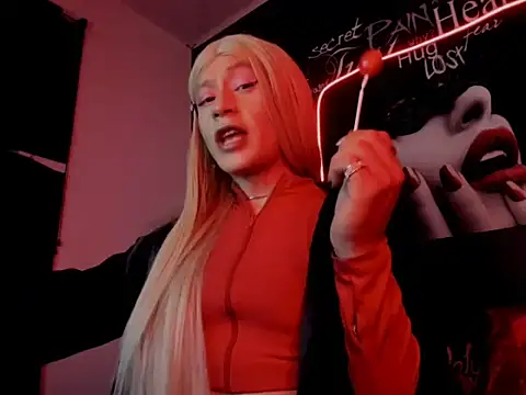 Megam  online show from September 25, 2025, 1:42 am