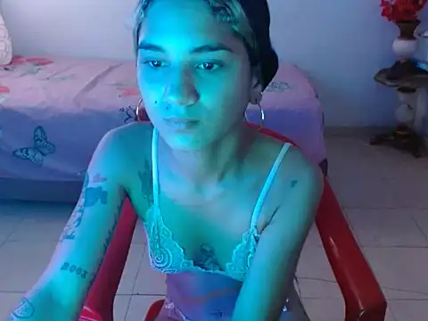 Snapshot of baby_rose03 chatting on July 10, 2026, 2:30 pm baby rose03 online show from July 10, 2026, 2:30 pm