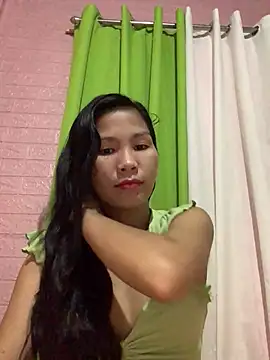 Snapshot of Cleo17 chatting on February 13, 2026, 1:29 pm Cleo17 online show from February 13, 2026, 1:29 pm