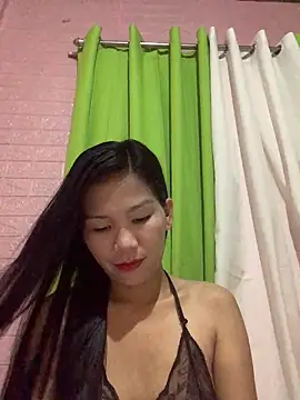 Snapshot of Cleo17 chatting on April 8, 2026, 3:34 pm Cleo17 online show from April 8, 2026, 3:34 pm