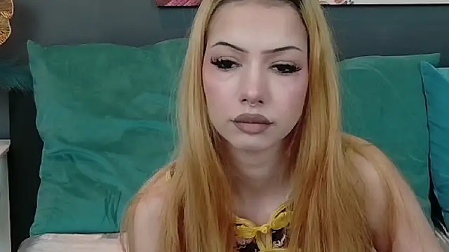 DashaFlame online show from February 20, 2026, 5:15 am