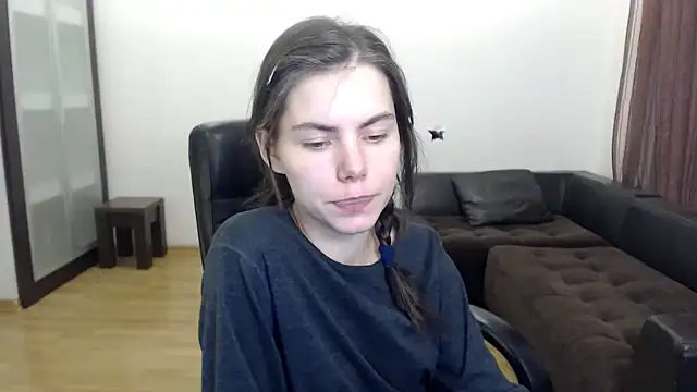 AmelieReve online show from October 23, 2025, 5:01 pm